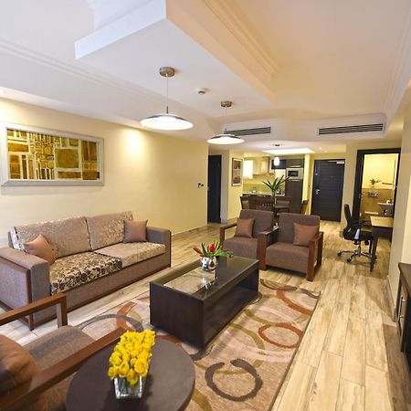 Mestil Hotel & Residences Kampala Exteriér fotografie