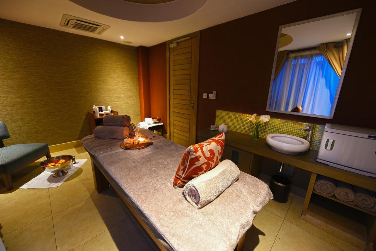Mestil Hotel & Residences Kampala Exteriér fotografie